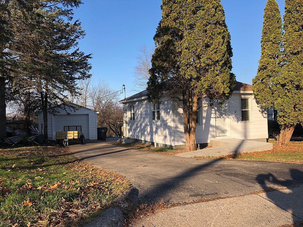 411 Loomis St, La Crosse, WI 54603 Trulia