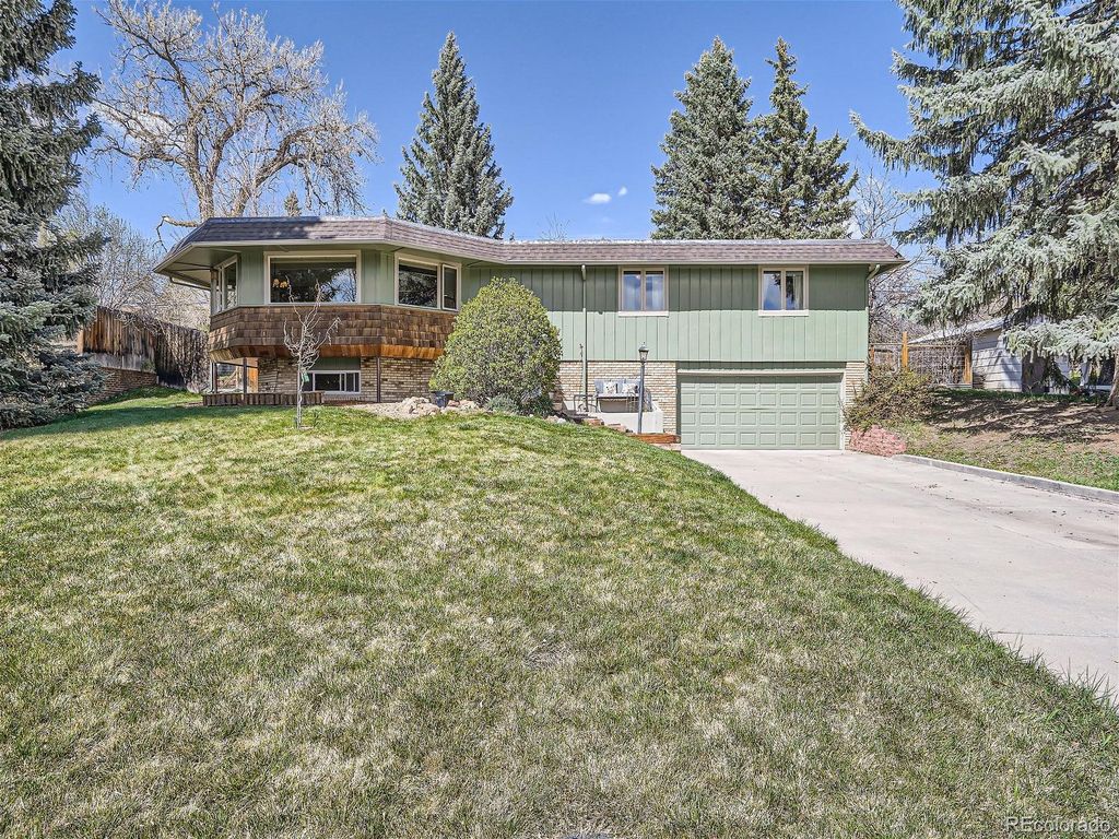 9405 W 73rd Place, Arvada, CO 80005