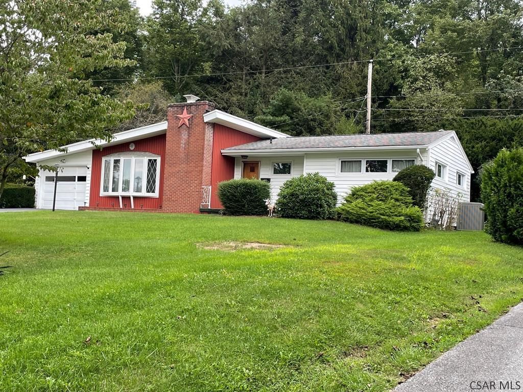 204 Alberta Ave, Johnstown, PA 15905
