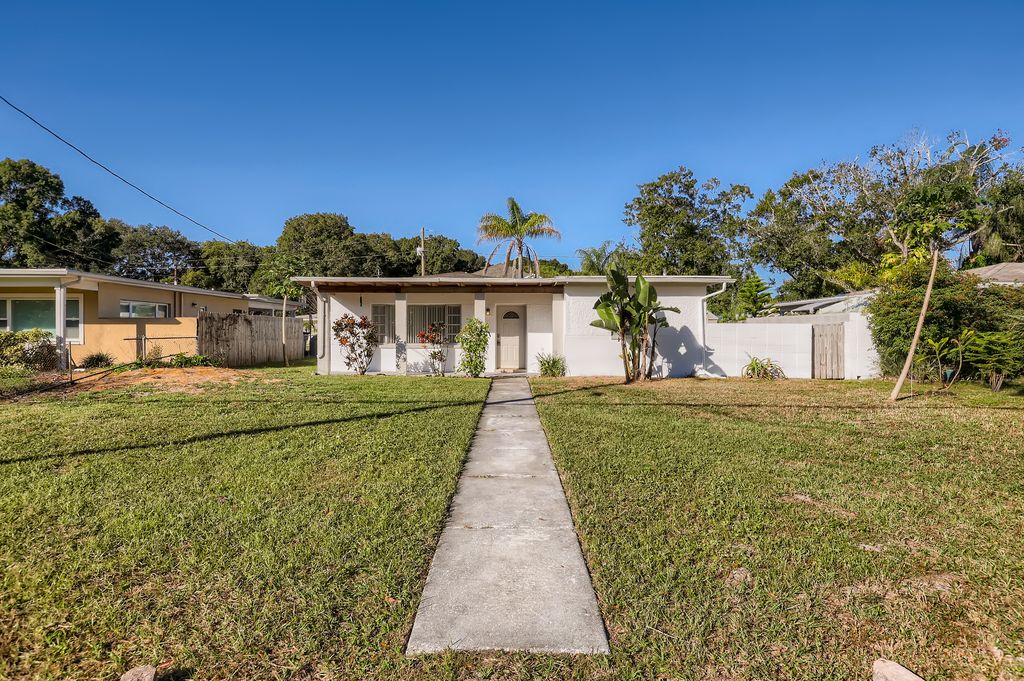 210 N Glen Ave, Tampa, FL 33609