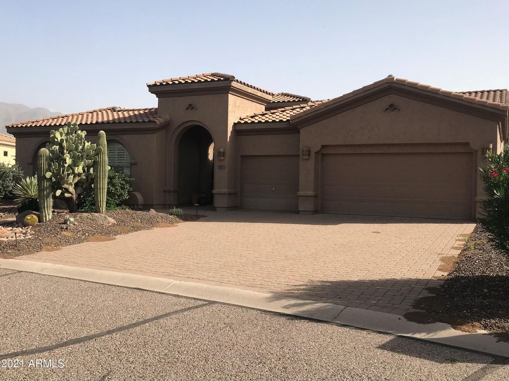 7470 E Cliff Rose Trl, Gold Canyon, AZ 85118