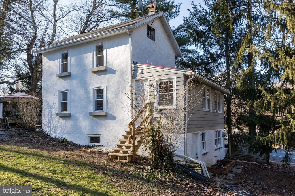 2004 Pottstown Pike, Spring City, PA 19475