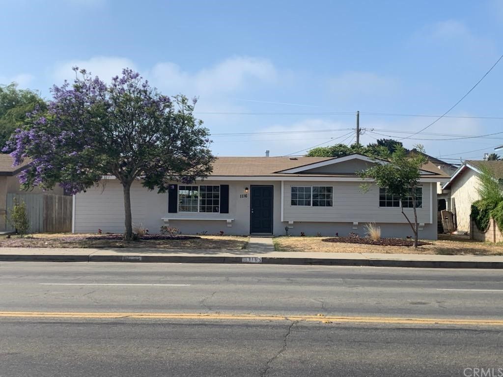 1116 W Donovan Rd, Santa Maria, CA 93458