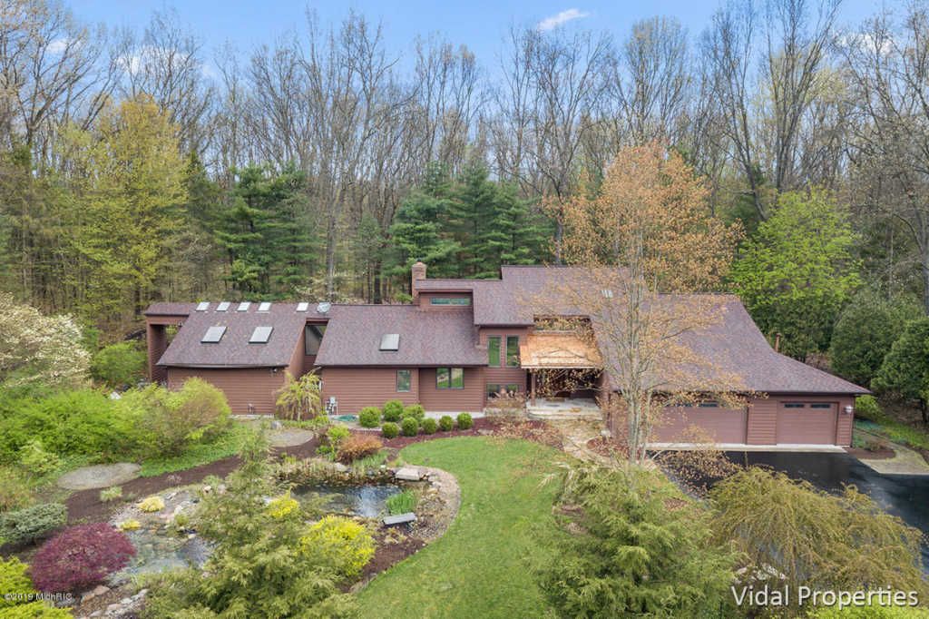 7156 Glade Trl, Kalamazoo, MI 49009 | Trulia