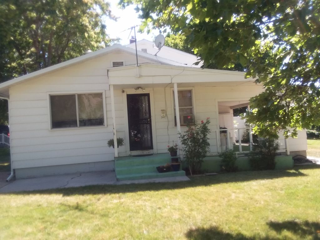 3813 Grandview Dr, Ogden, UT 84403