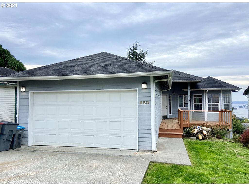 680 Alameda Ave, Astoria, OR 97103