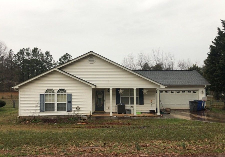 29 Ridge Rd, Greenville, SC 3 Bed, 2 Bath SingleFamily Home 5