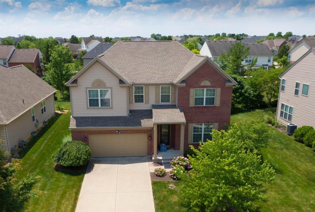 6409 Hampshire Trl, Liberty Township, OH 45044