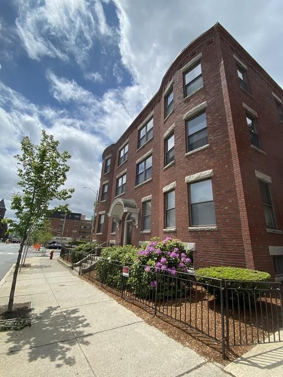 550 Main St 10, Malden, MA 1 Bed, 1 Bath Condo 10 Photos Trulia