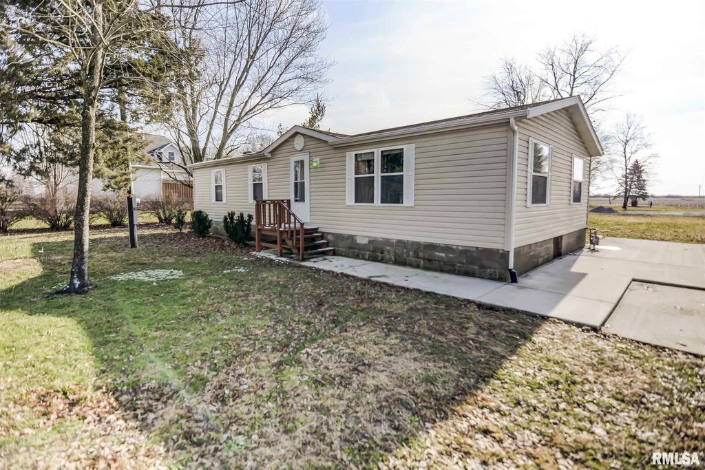 308 W 1st St, Morrisonville, IL 62546 Trulia