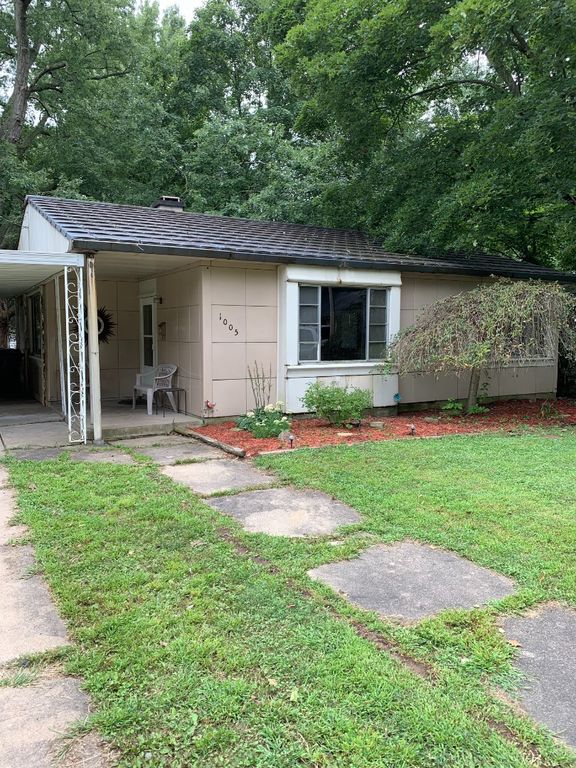 1005 E South Ave, Olney, IL 2 Bed, 1 Bath SingleFamily Home 9