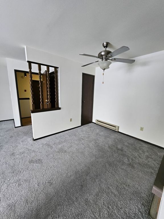 1315 Meadowcreek Dr. Pewaukee, WI Trulia