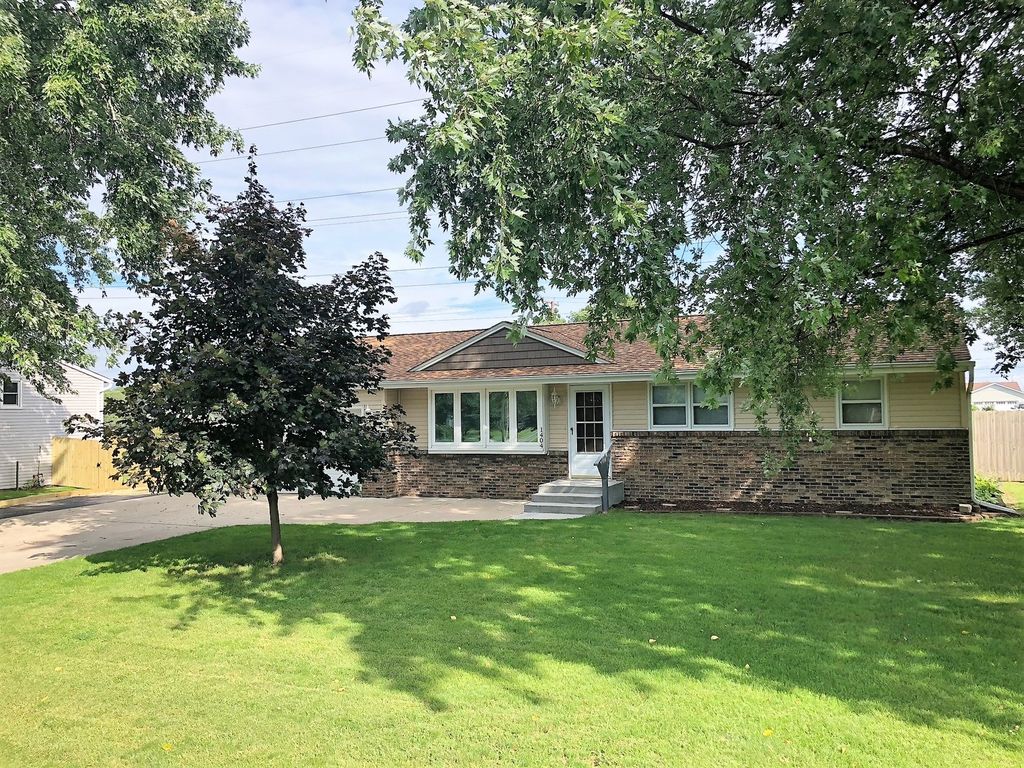 1404 Ryan St, Machesney Park, IL 61115 Trulia