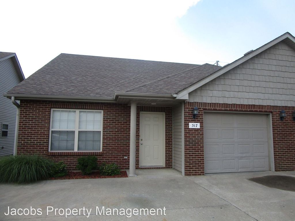517 Glenstone Dr, Columbia, MO 65201