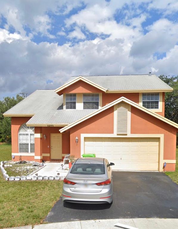 12101 NW 33rd St, Sunrise, FL 33323