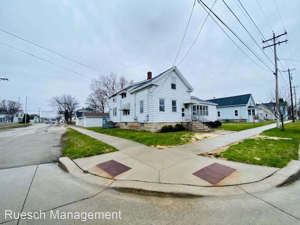503 W 5th Ave. Triplex Oshkosh, WI Trulia