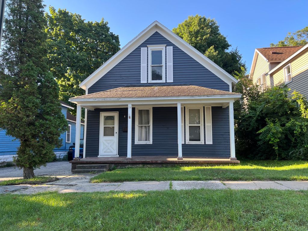 114 E Danaher St, Ludington, MI 49431 Trulia