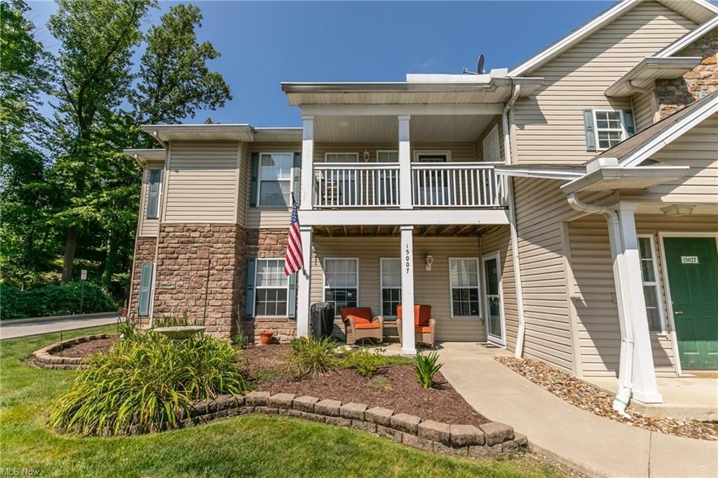 15007 Lenox Dr #307, Strongsville, OH 44136
