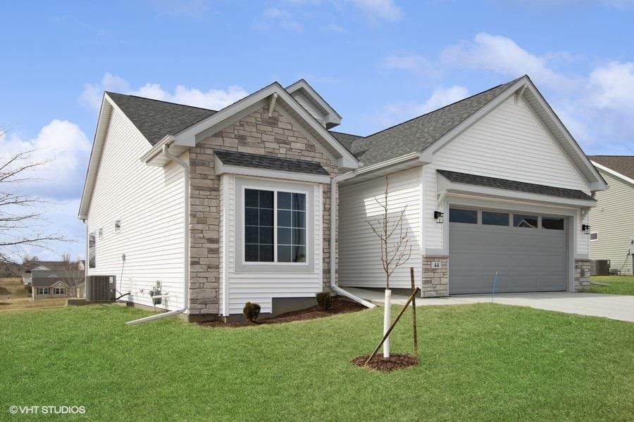 48 Pinnacle Ln, Tiffin, IA 52340 MLS 202304531 Trulia