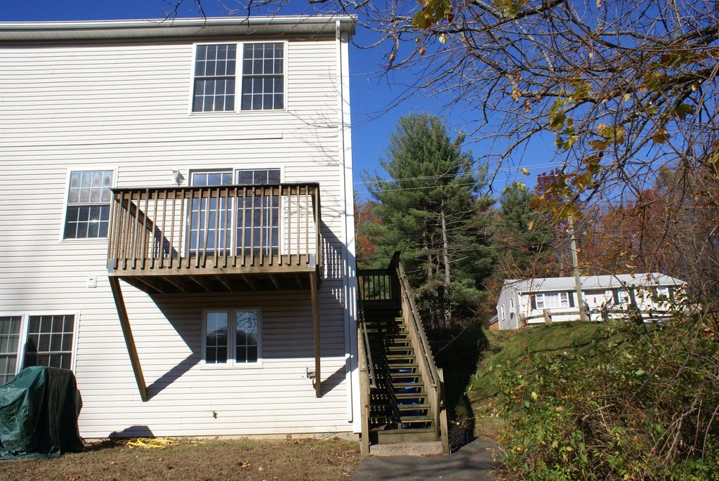 101 Maple Ave, Bristol, CT 06010 Trulia