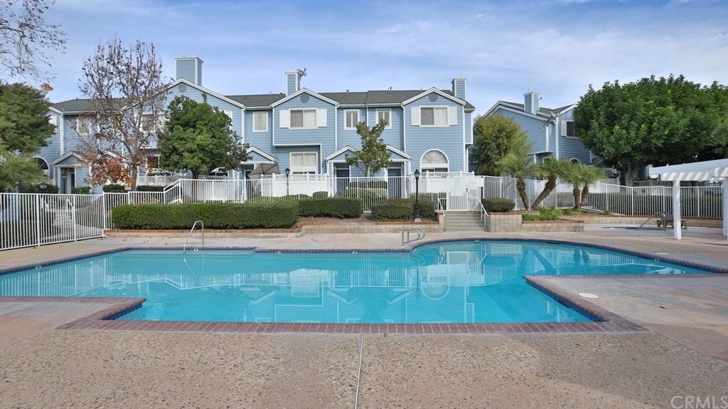 12810 Sycamore Village Dr, Norwalk, CA 90650