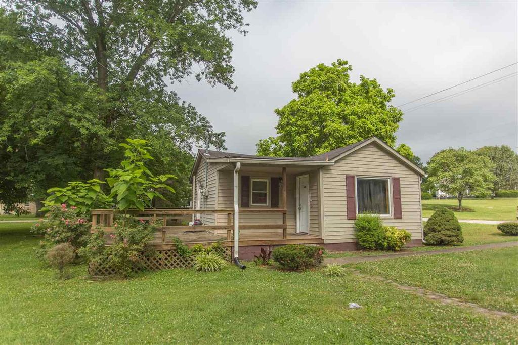 211 Peyton St, Russellville, KY 42276
