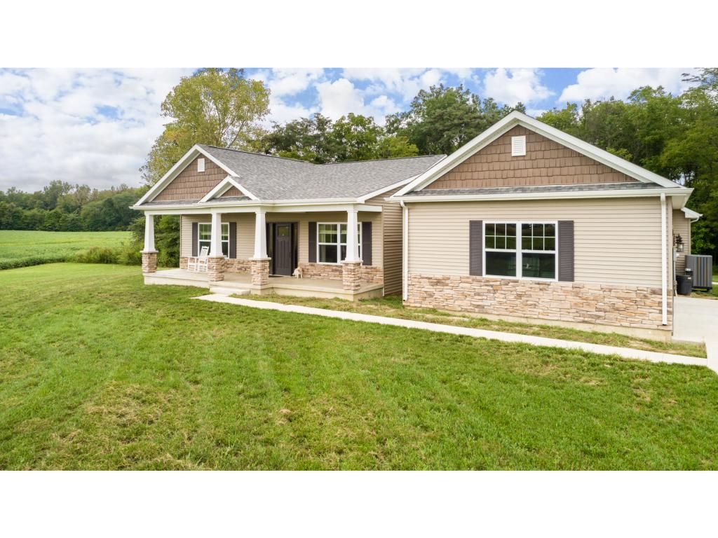 3369 E 850 North Rd, Windsor, IL 61957 Trulia