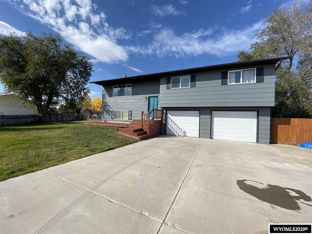 204 Clover Ct S, Lyman, WY 82937