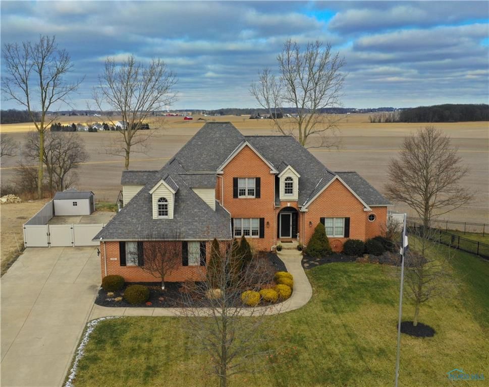 104 Hilltop Dr, Bellevue, OH 44811 Trulia