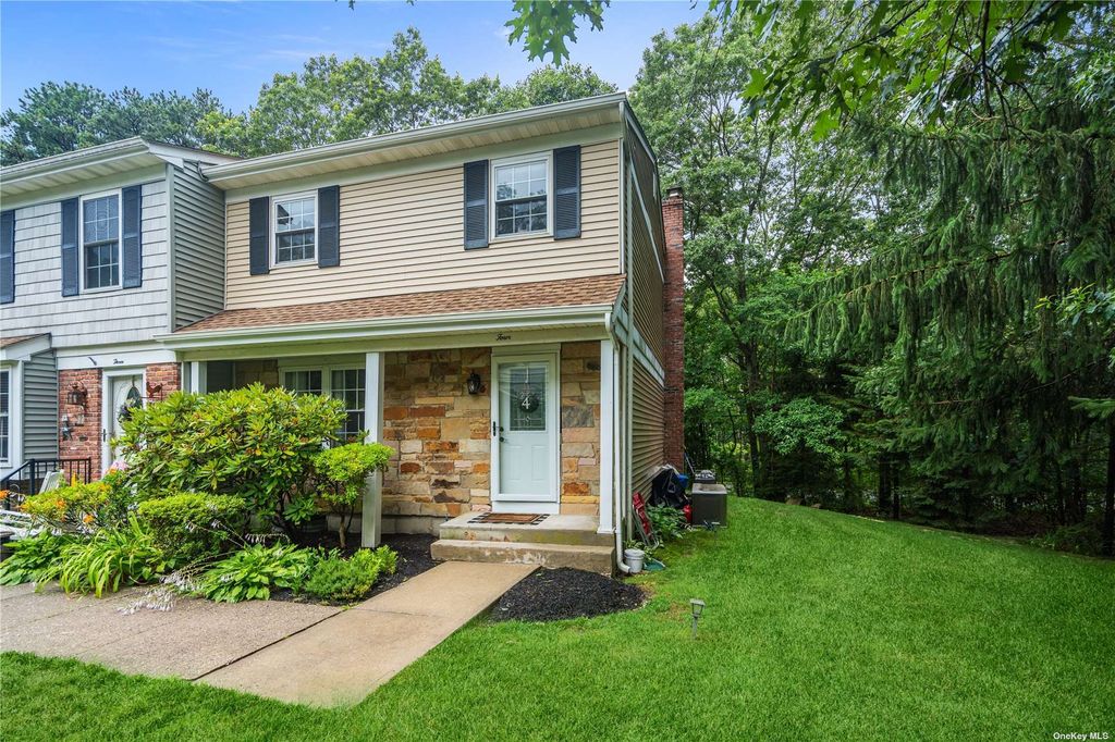 4 Harrison Commons UNIT 4, Yaphank, NY 11980 Trulia