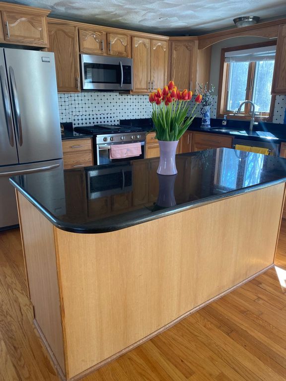 19 Parker St, Billerica, MA 01821 Trulia