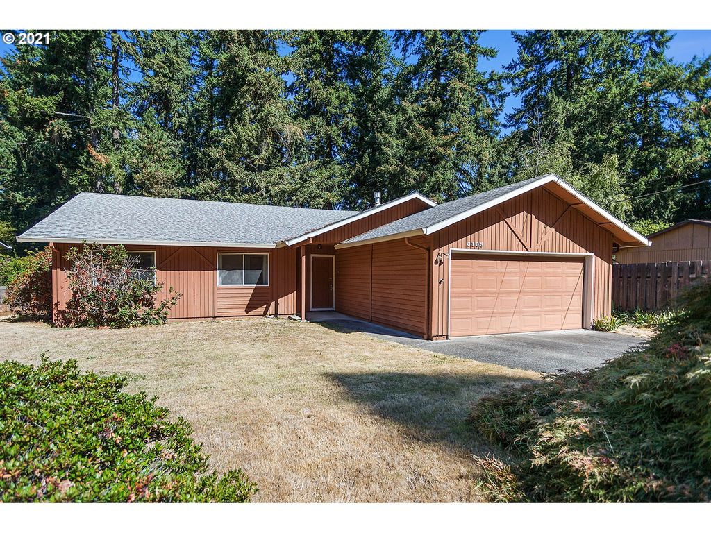 6195 SW Harrington Ave, Lake Oswego, OR 97035