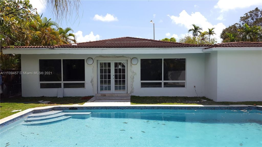 5350 Alton Rd, Miami Beach, FL 33140