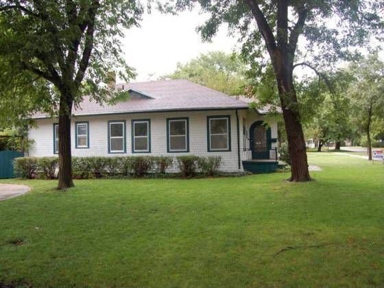 117 Harrison St, Newton, KS 67114