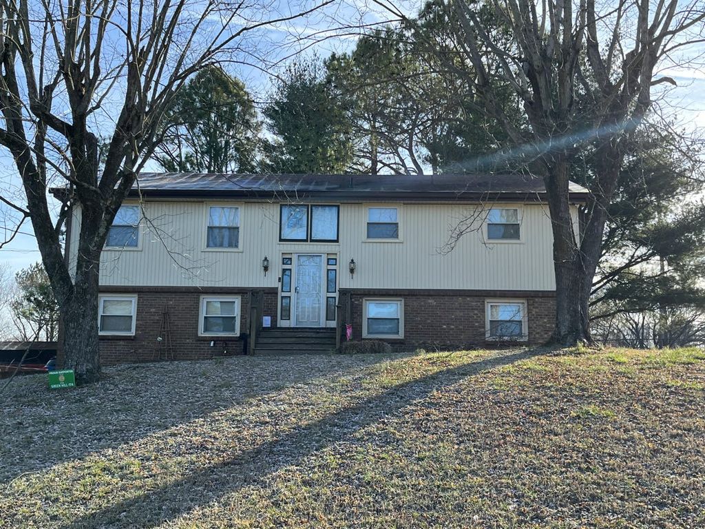 124 Lakeshore Dr, Old Hickory, TN 37138