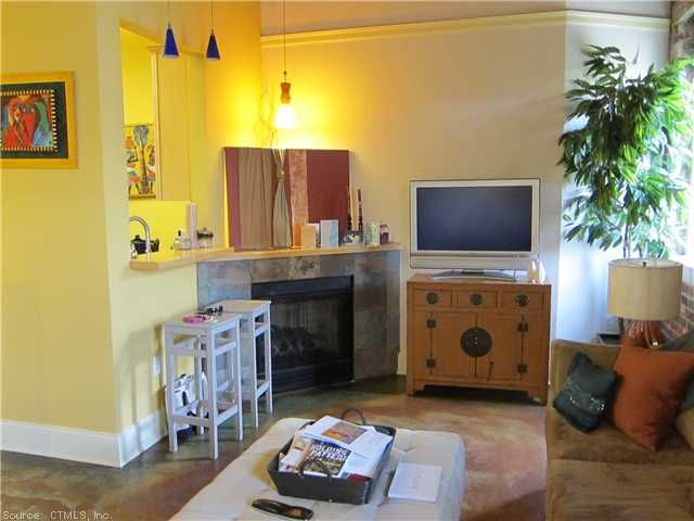 43 Chestnut St #104, New Haven, CT 06511