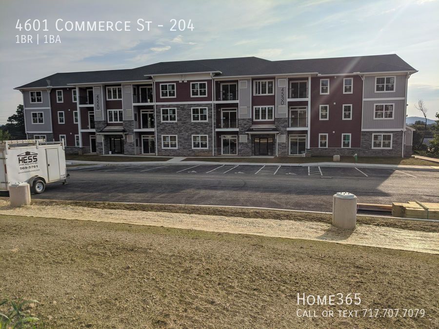 4601 Commerce St #204, Temple, PA 19560
