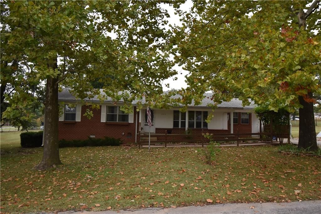 905 N Cedar St, Muldrow, OK 74955 Trulia