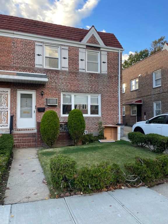 7048 174th St 2, Fresh Meadows, NY 11365 Trulia