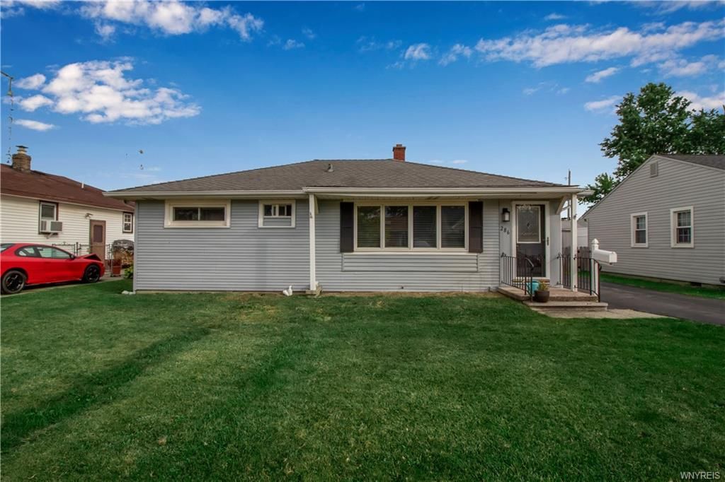 286 Faraday Rd, Buffalo, NY 14223