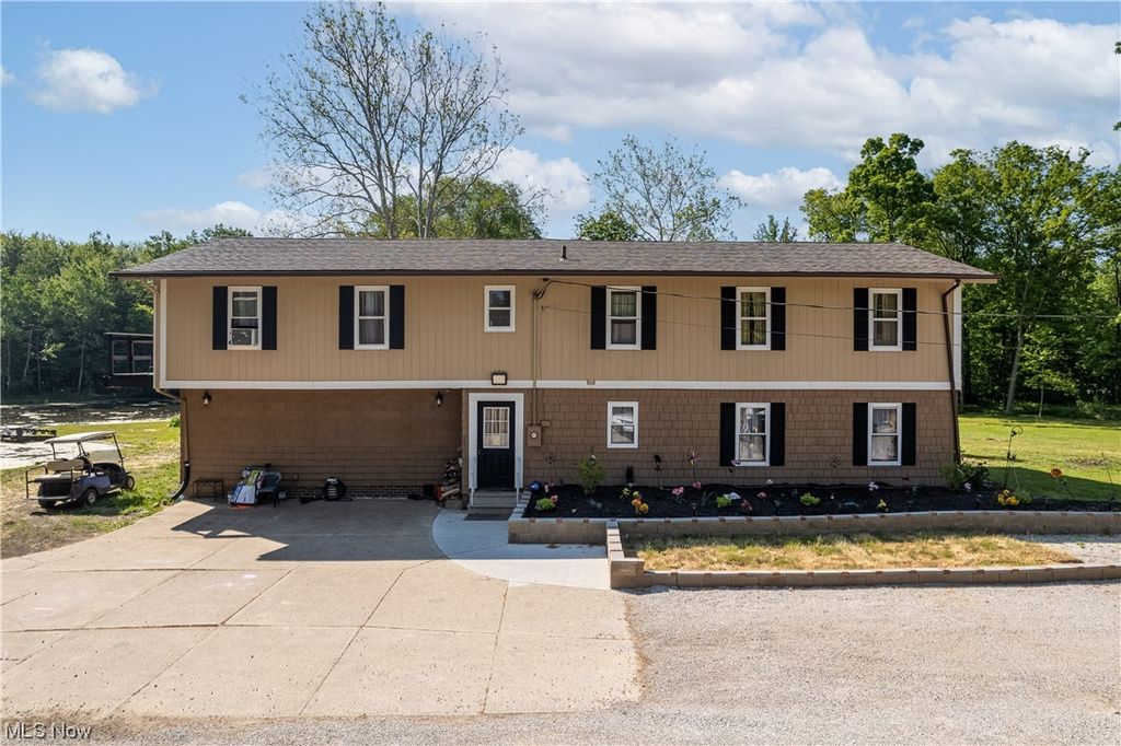 12345 W 130th St, North Royalton, OH 44133 MLS 4463358 Trulia