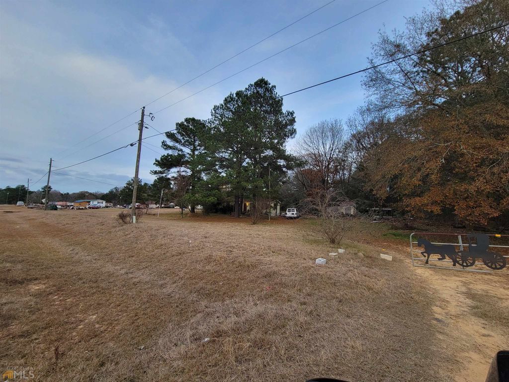 1092 Turkey Creek Church Rd, Dublin, GA 31021