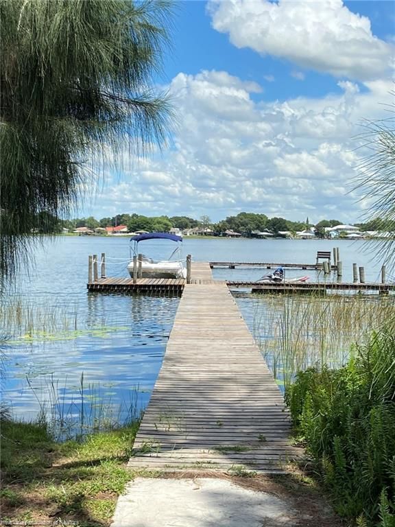 36 Grassy Lake Cir, Lake Placid, FL 33852 Studio Mobile