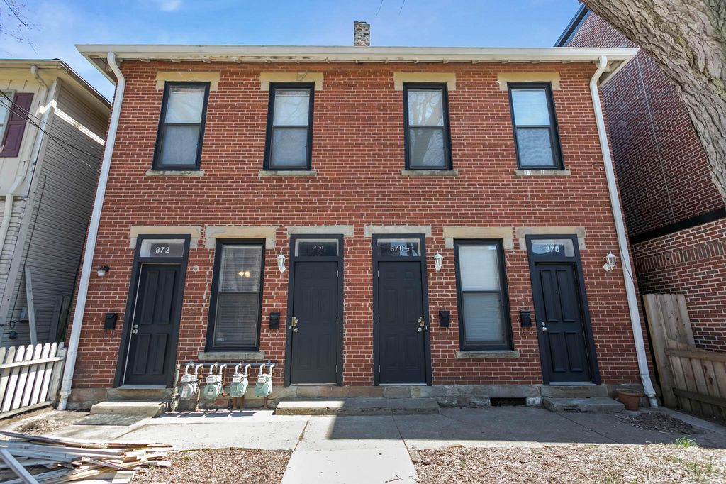 870 N Pearl St #872, Columbus, OH 43215