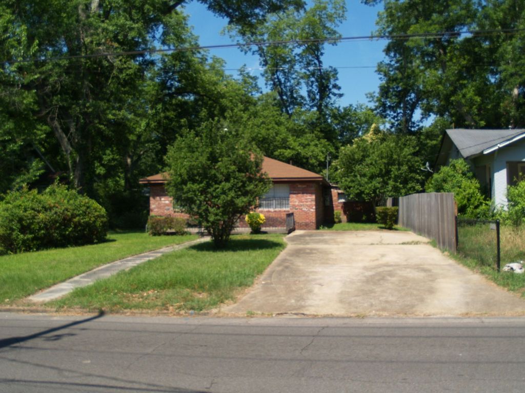2613 40th Ave, Meridian, MS 39307