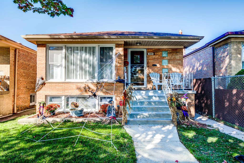 3008 W 107th St, Chicago, IL 60655