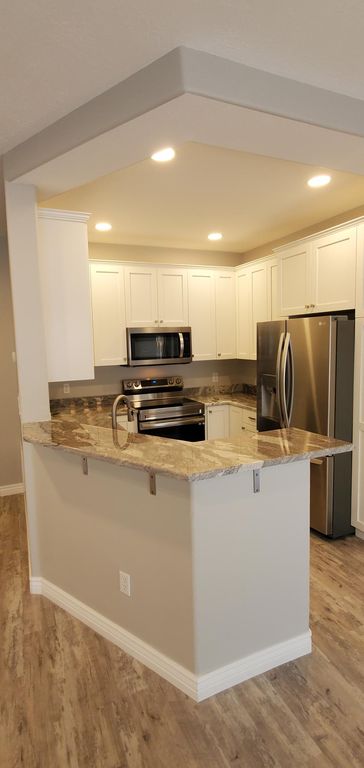 203 E Mountain Peak Dr, Draper, UT 84020