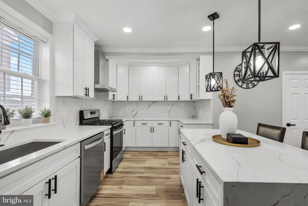114 Williams Ave, Baltimore, MD 21222
