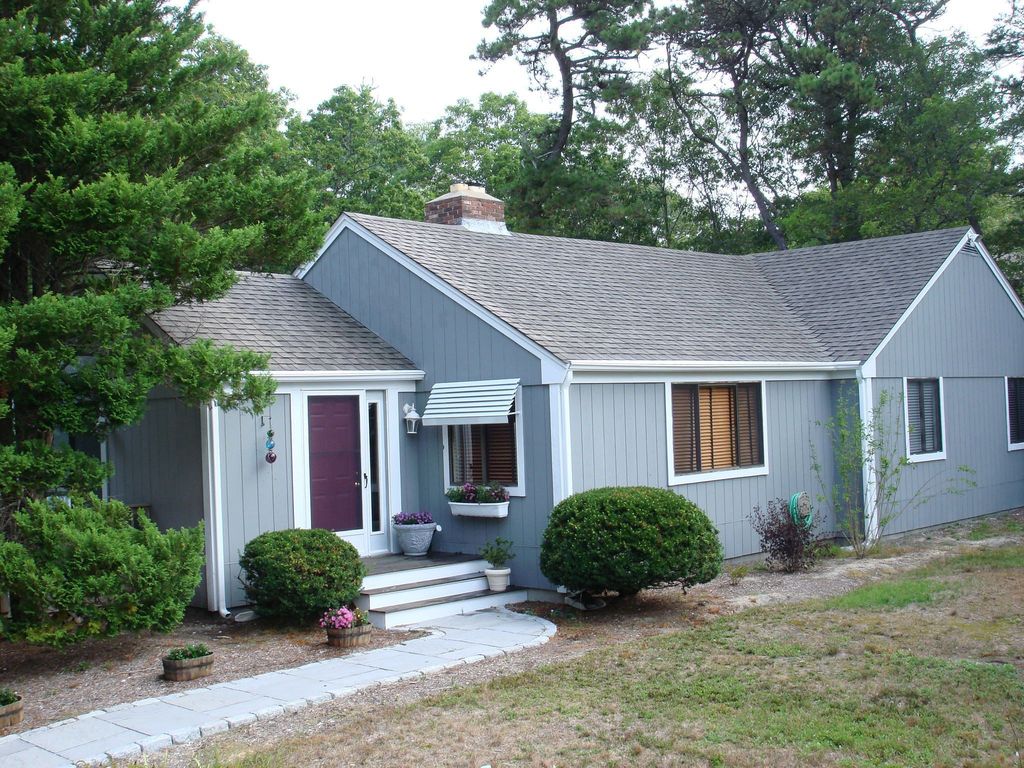 128 Walton Heath Way, Mashpee, MA 02649