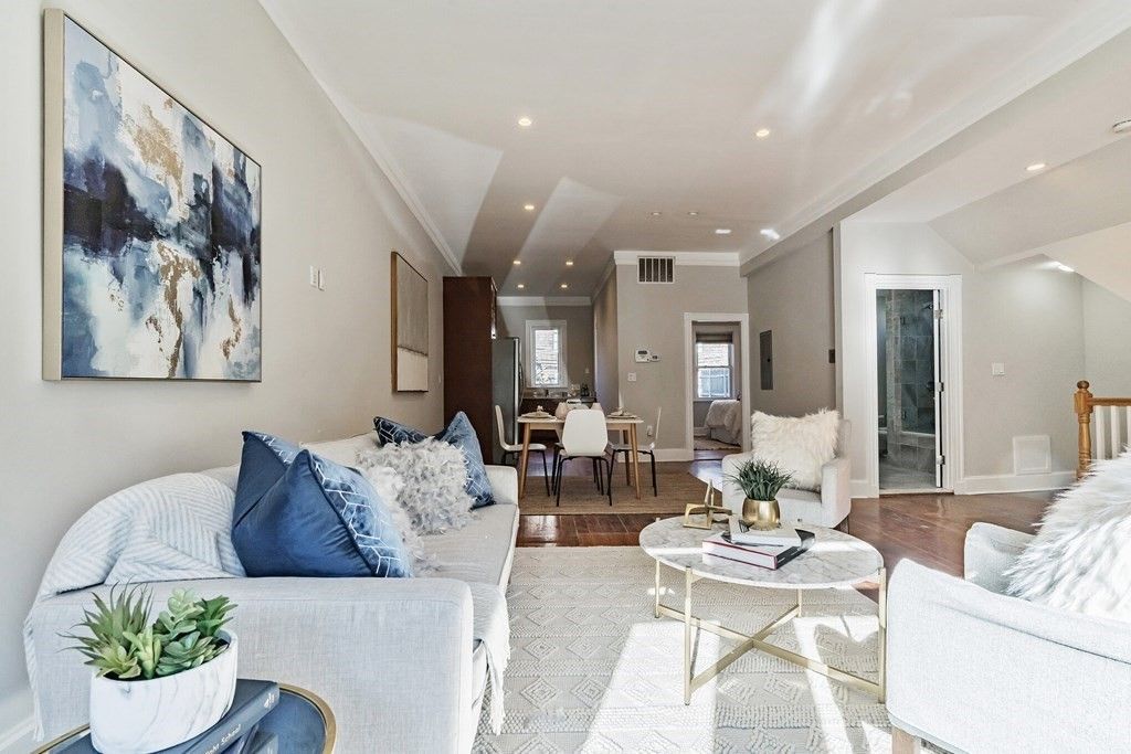 43-45 Boylston St #1, Brookline, MA 02445